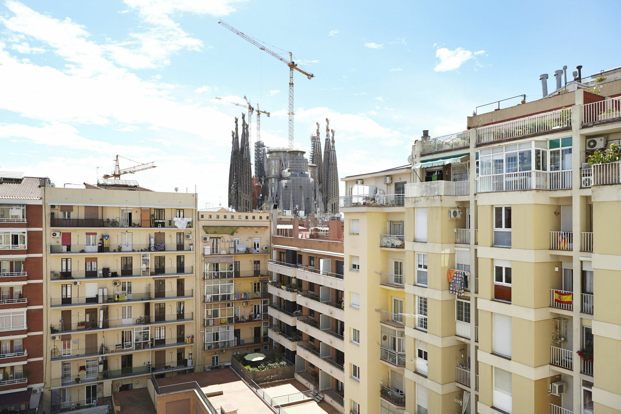 Appartamento Sagrada Familia Sun Nos Preocupa Su Seguridad Barcellona Esterno foto